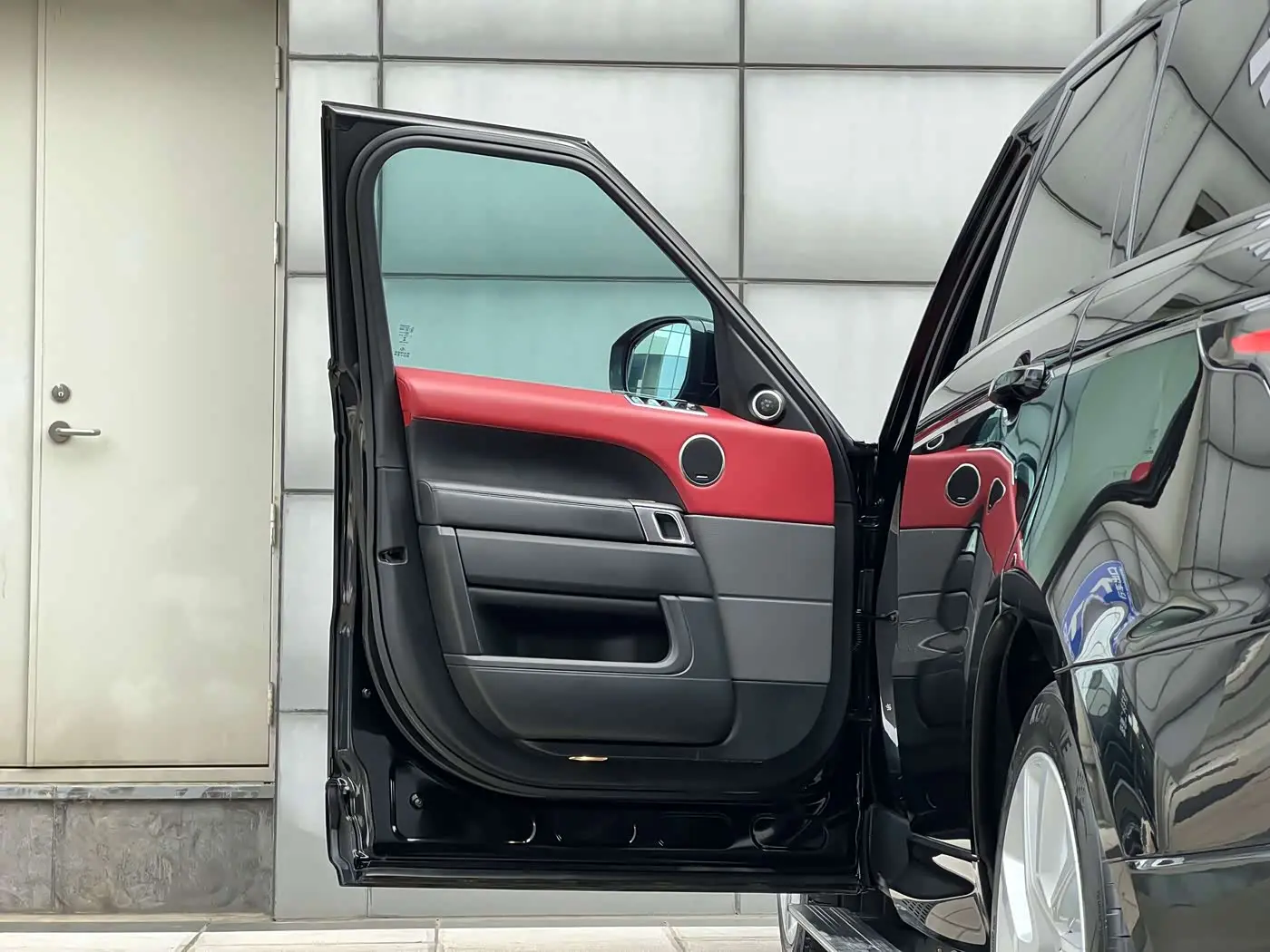 Land Rover Range Rover Sport 2019 — Фото 9/20