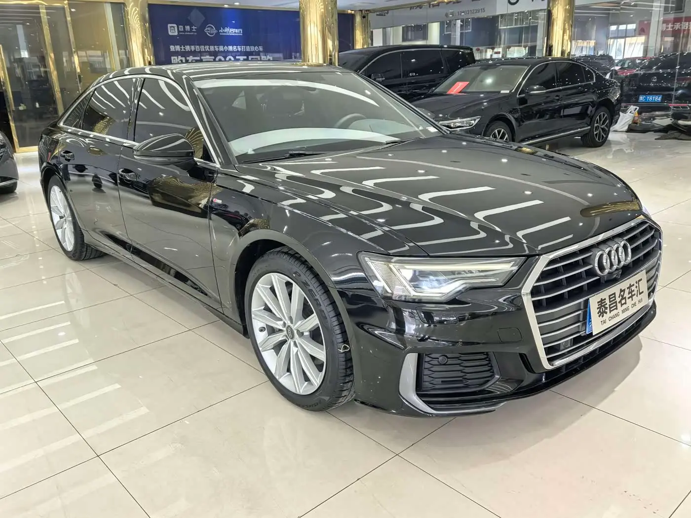 Audi A6L 2021 — Photo 3/15