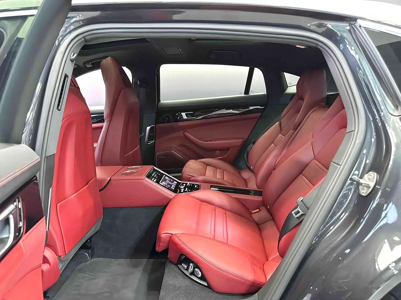 Porsche Panamera 2021 — Şəkil 7/11