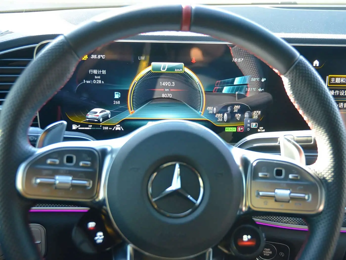 Mercedes-Benz GLE Coupe AMG 2023 — Photo 10/19