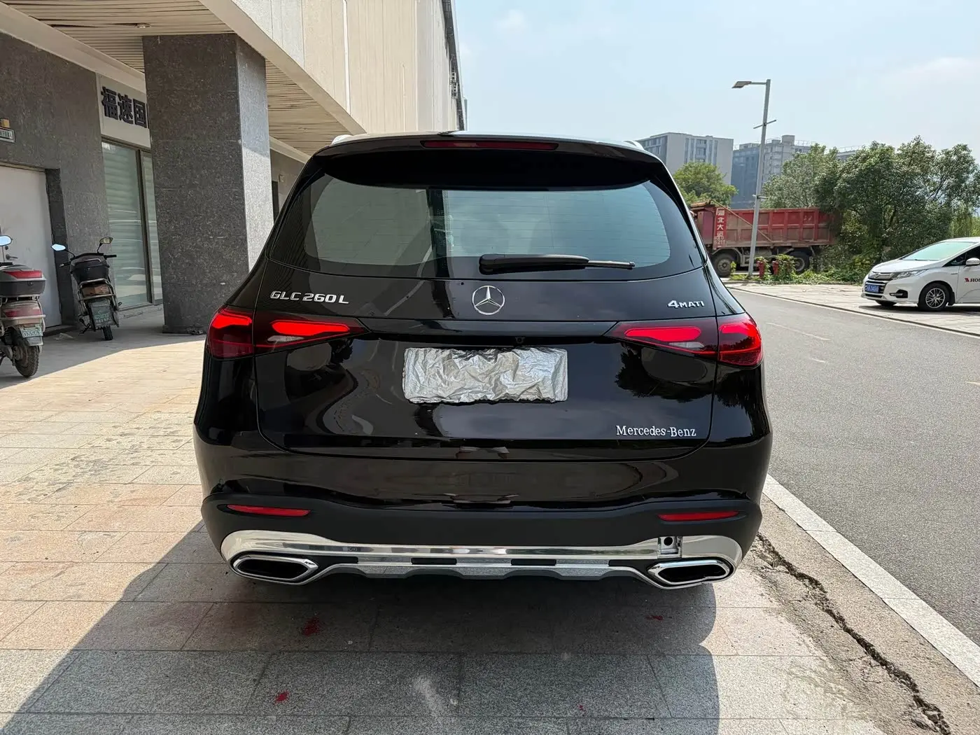 Mercedes-Benz GLC 2023 — Фото 7/14