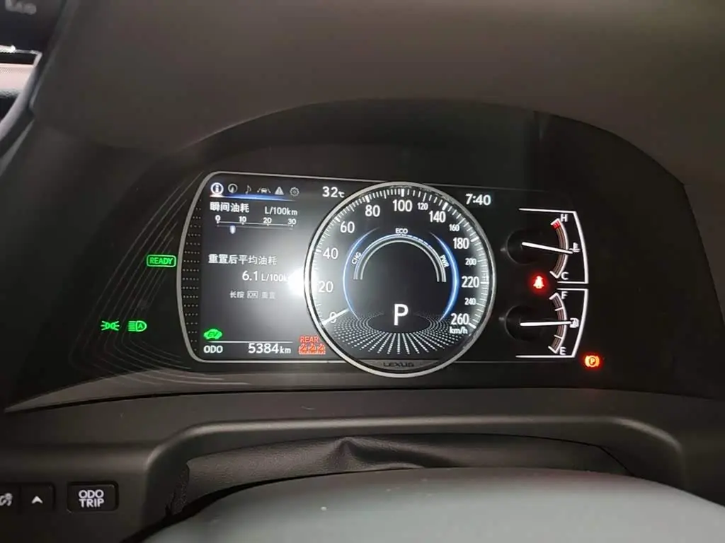 Lexus ES 2025 — Фото 12/20