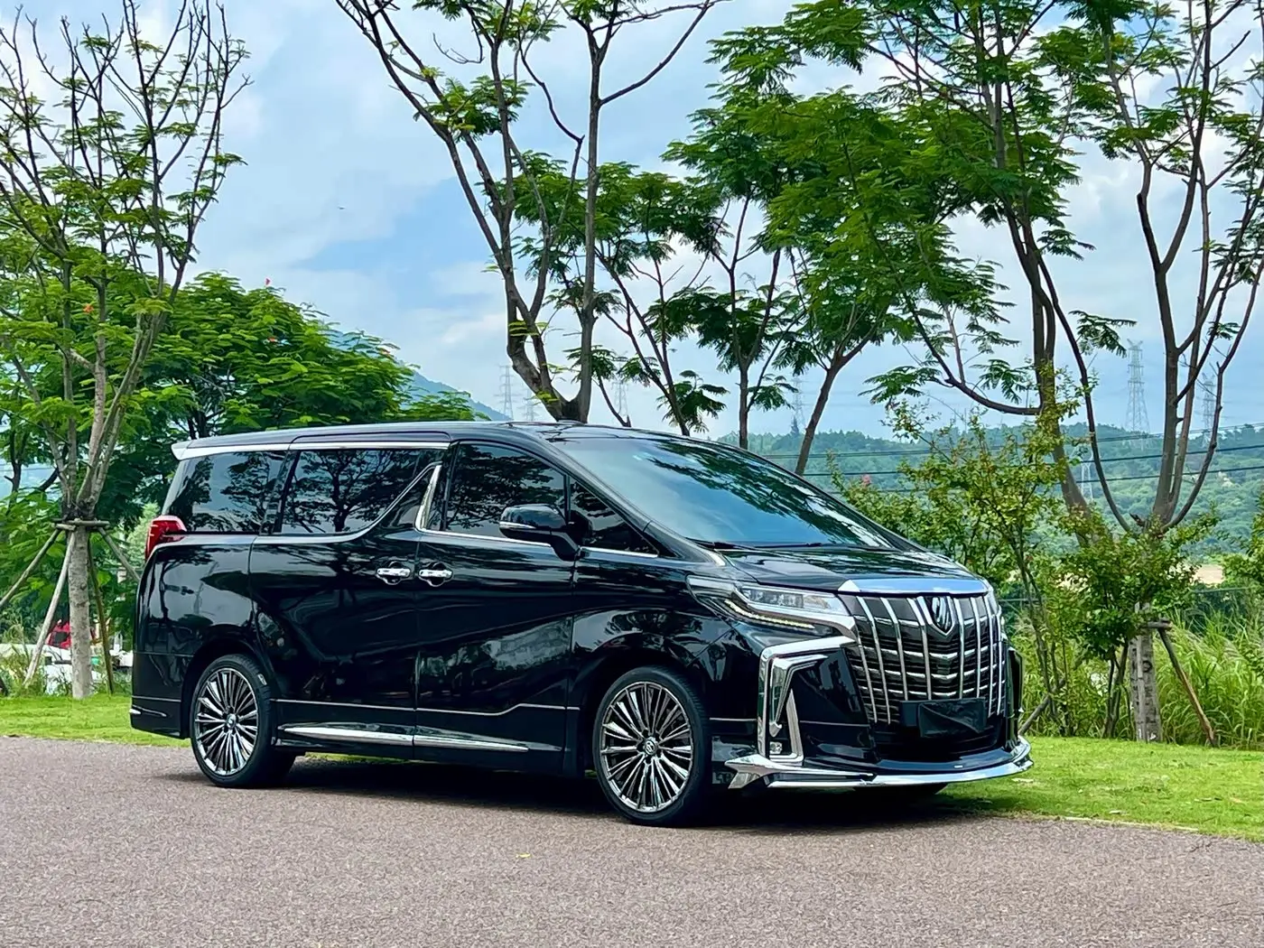 Toyota Alphard 2020 — Şəkil 3/9