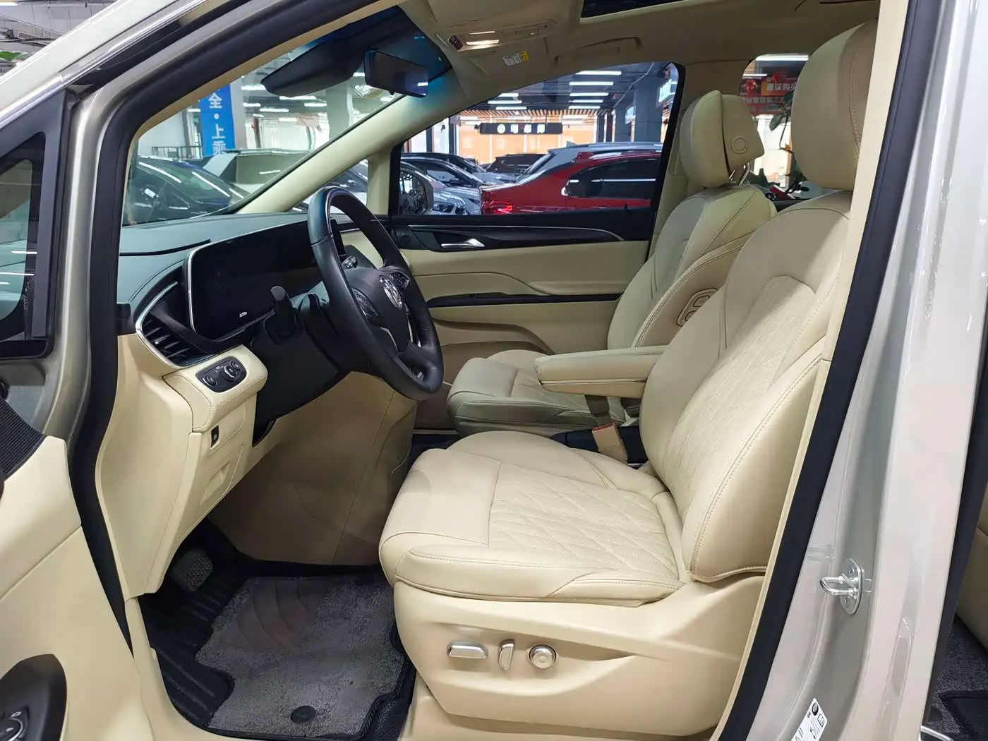 Buick GL8 2022 — Şəkil 5/16