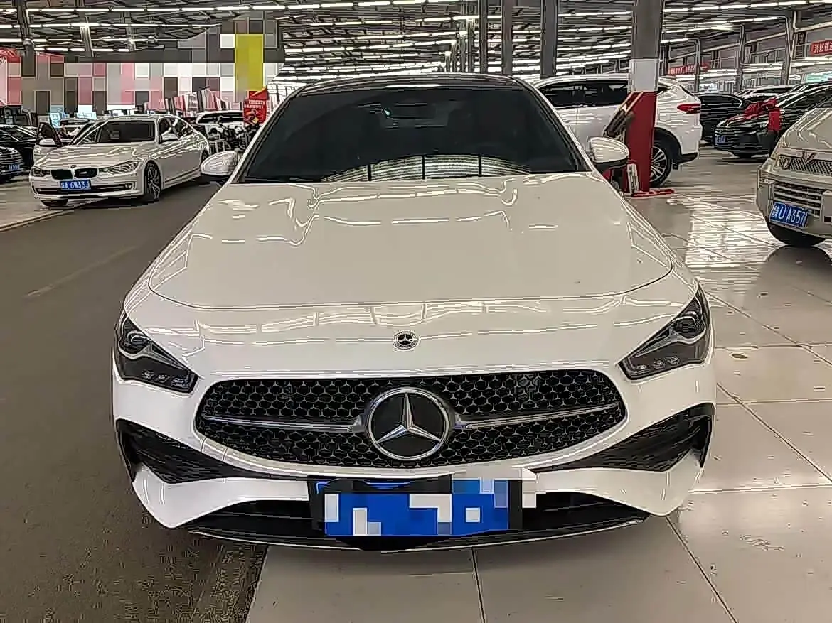 Mercedes-Benz CLA 2023 — Фото 2/9