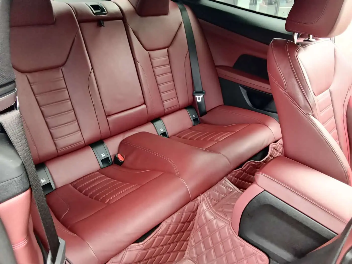 BMW 4 Series 2022 — Şəkil 17/20
