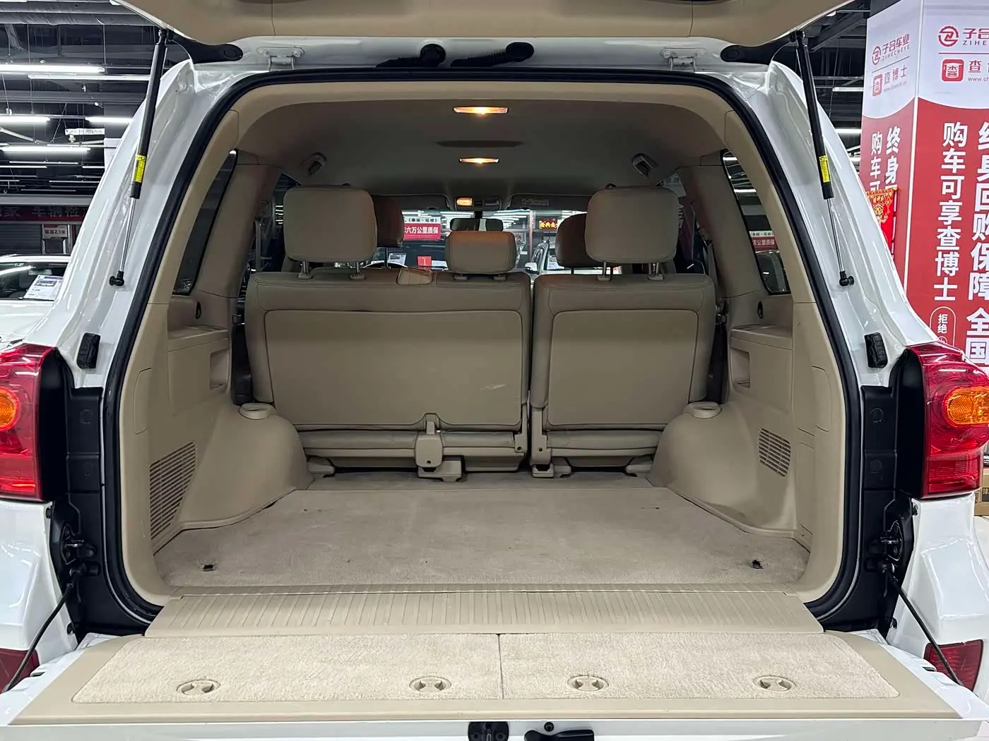 Toyota Land Cruiser 2016 — Фото 19/20