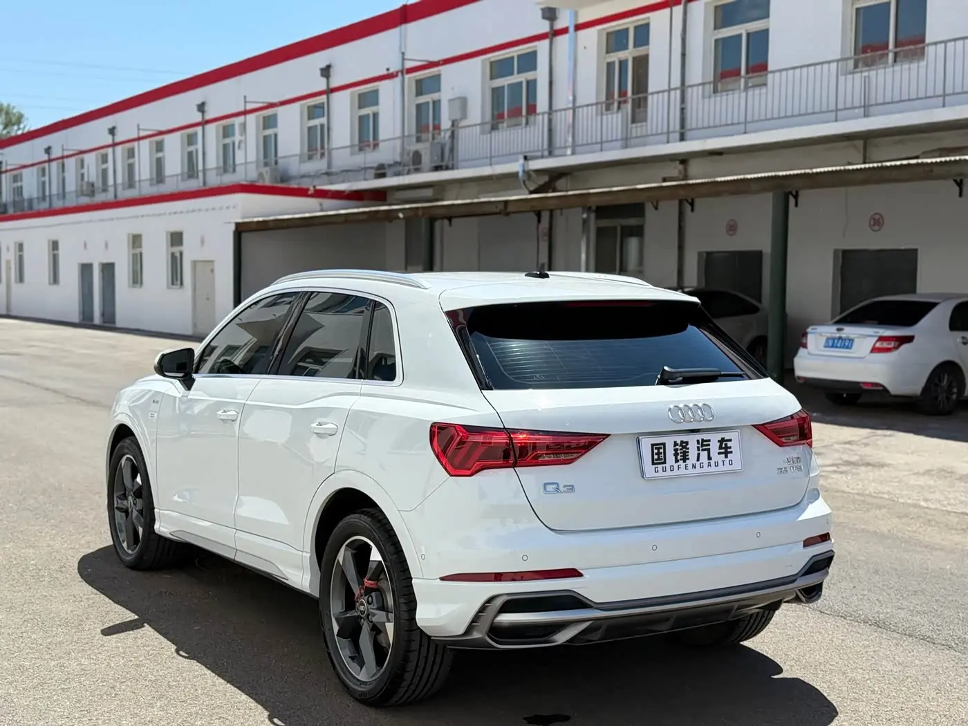Audi Q3 2023 — Photo 7/20