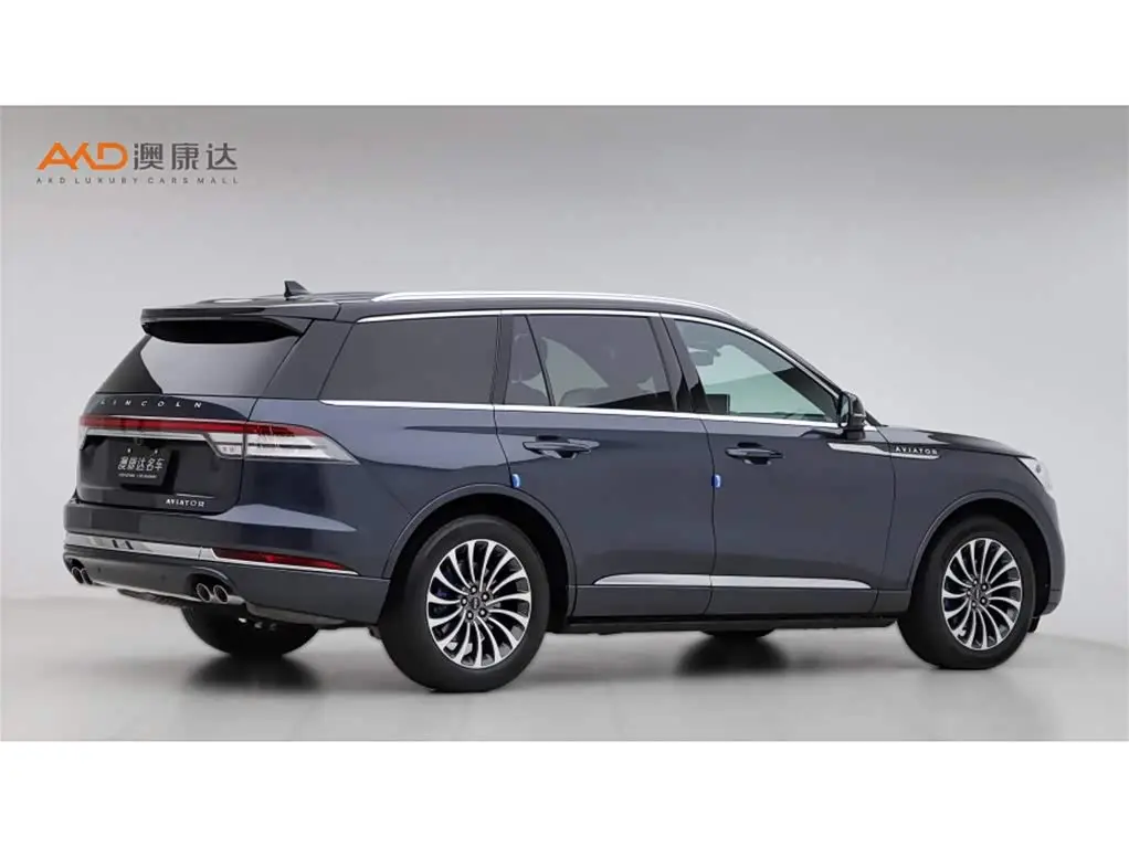 Lincoln Aviator 2020 — Photo 3/11