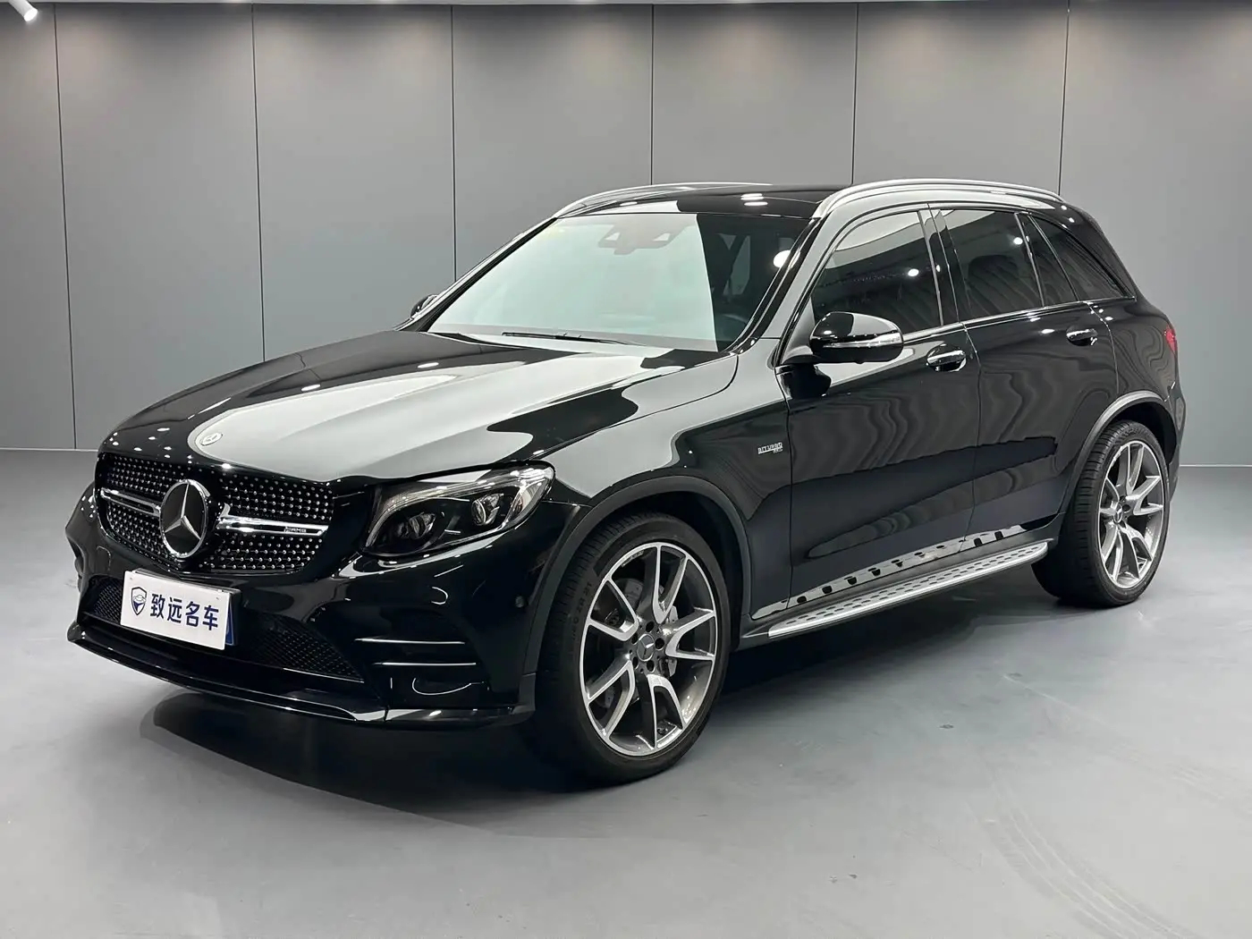 Mercedes-Benz GLC AMG 2018 — Photo 1/20