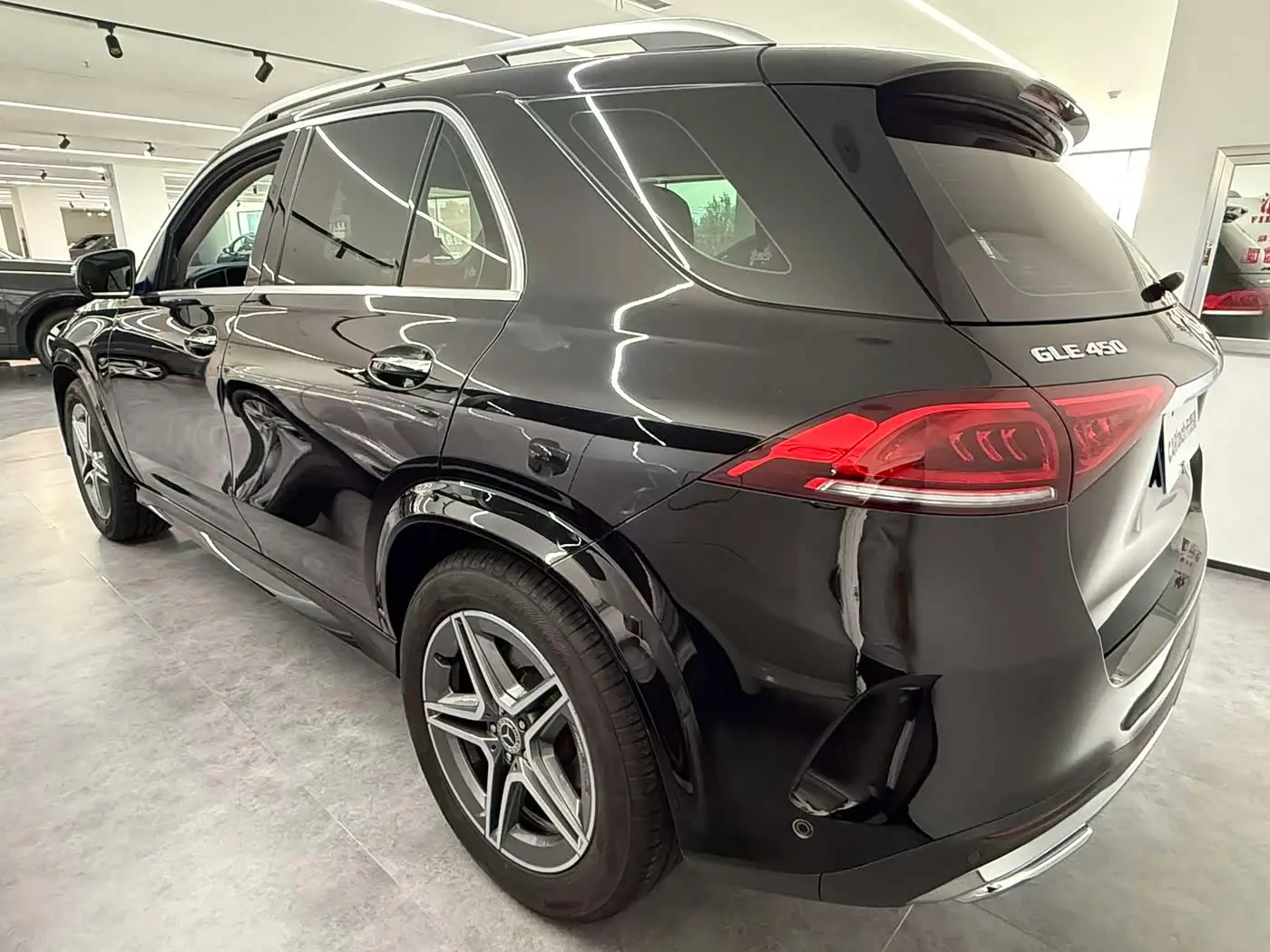 Mercedes-Benz GLE 2023 — Фото 5/10