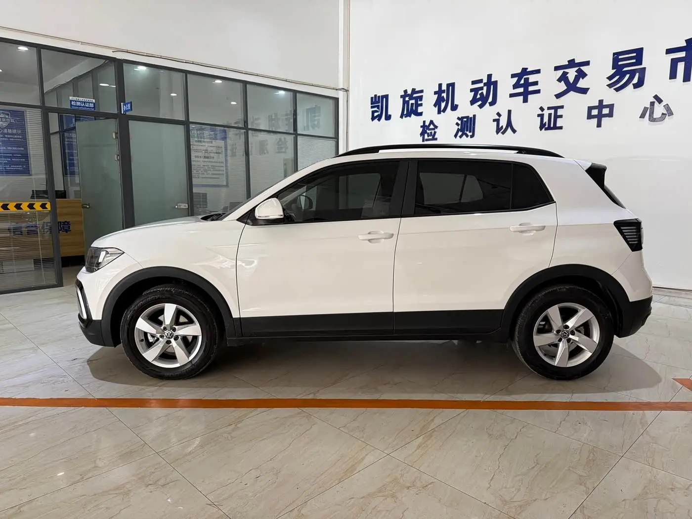 Volkswagen T-Cross 2022 — Фото 7/19