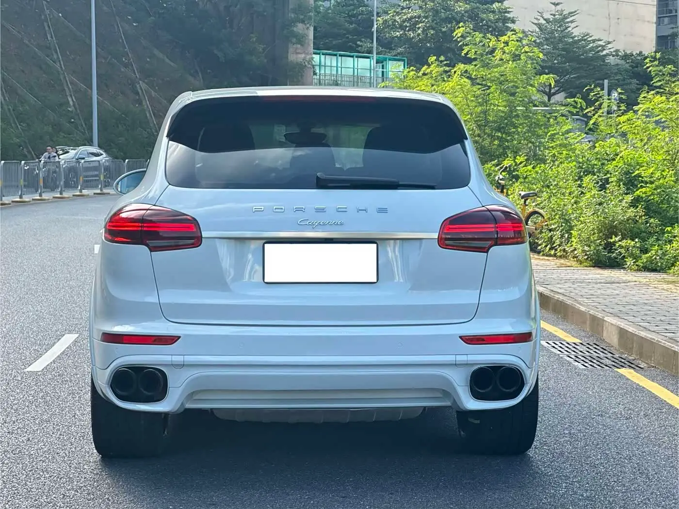 Porsche Cayenne 2016 — Photo 9/9