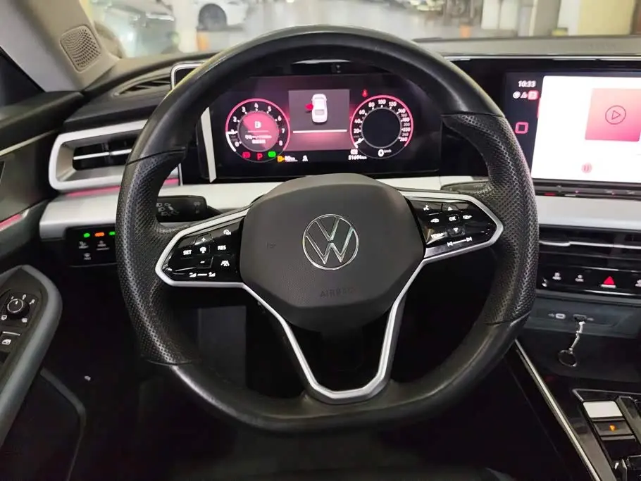 Volkswagen Lamando 2022 — Photo 15/16