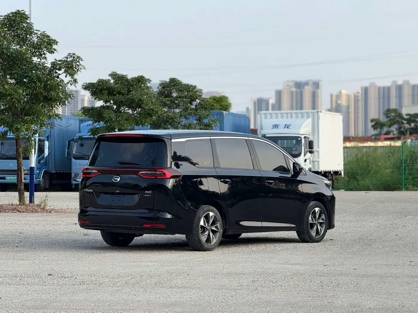 GAC Trumpchi Trumpchi M6 2022 — Фото 4/20