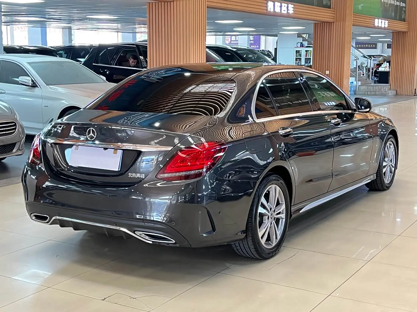 Mercedes-Benz C-Class 2020 — Şəkil 19/20