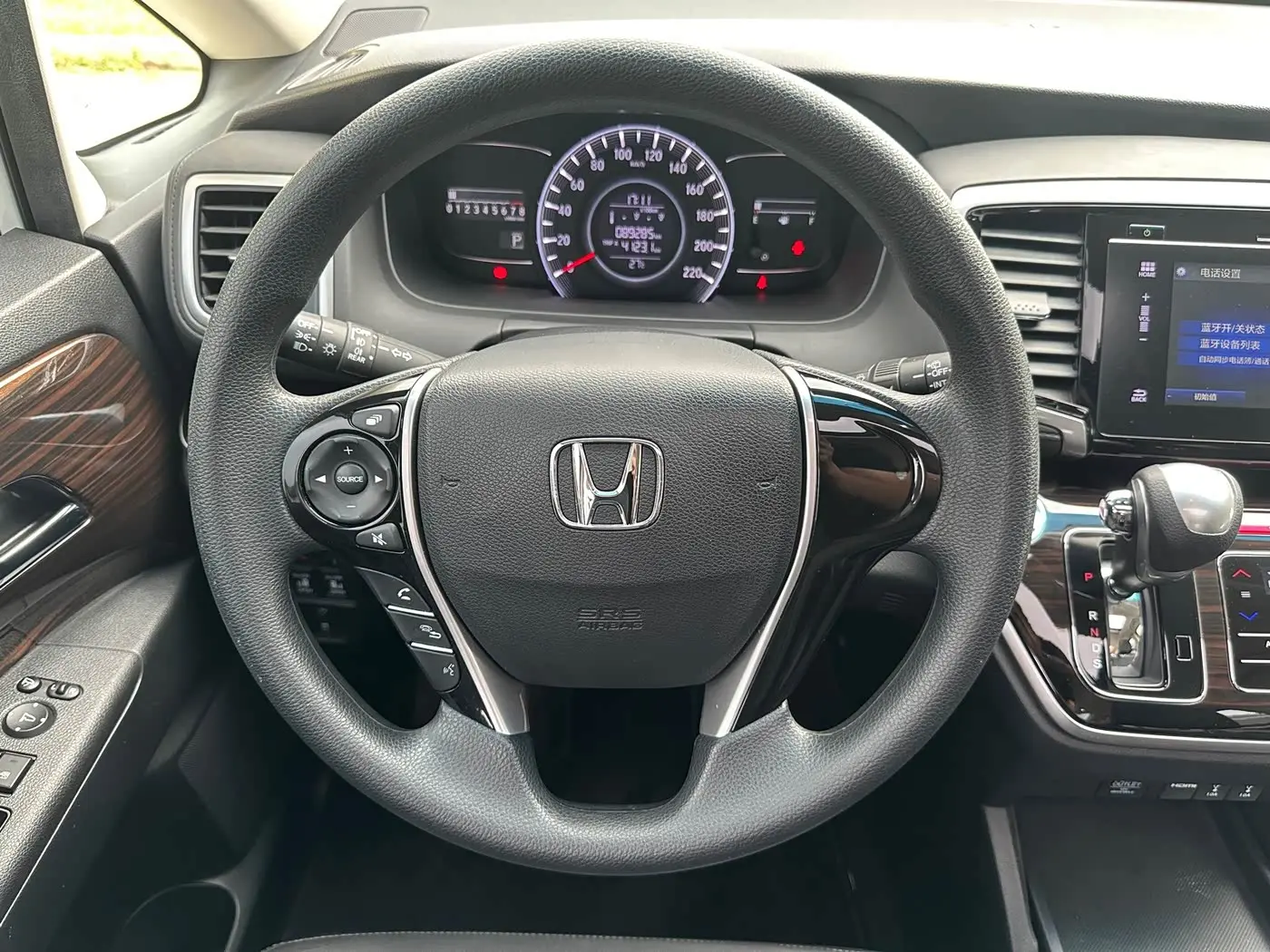 Honda Odyssey 2019 — Şəkil 19/20