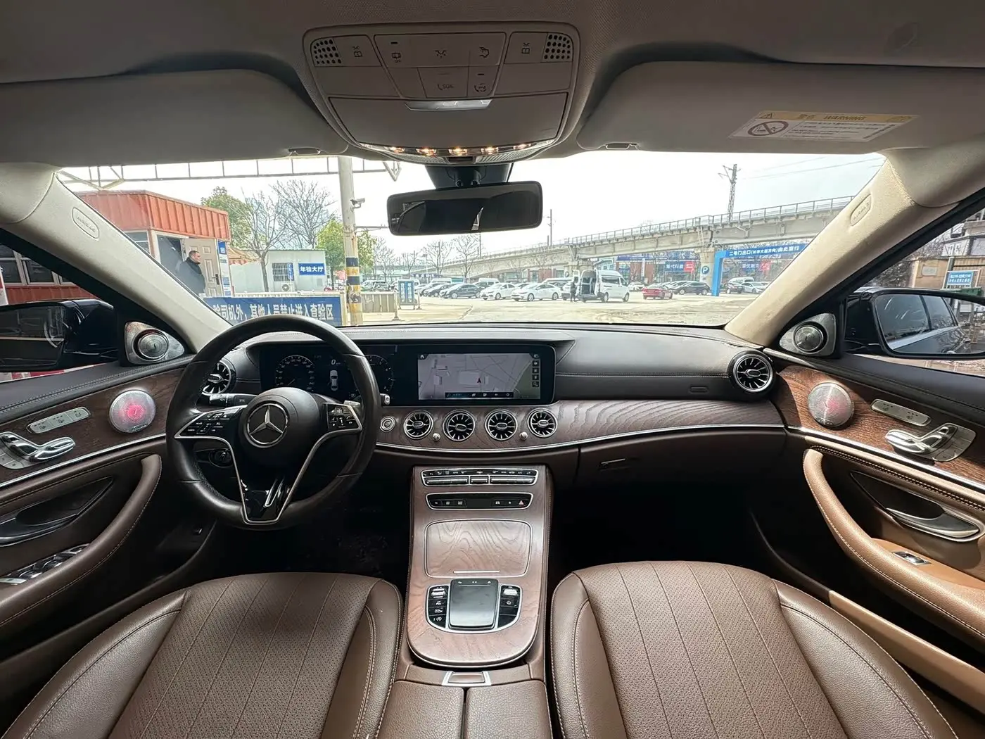 Mercedes-Benz E-Class 2023 — Şəkil 5/12