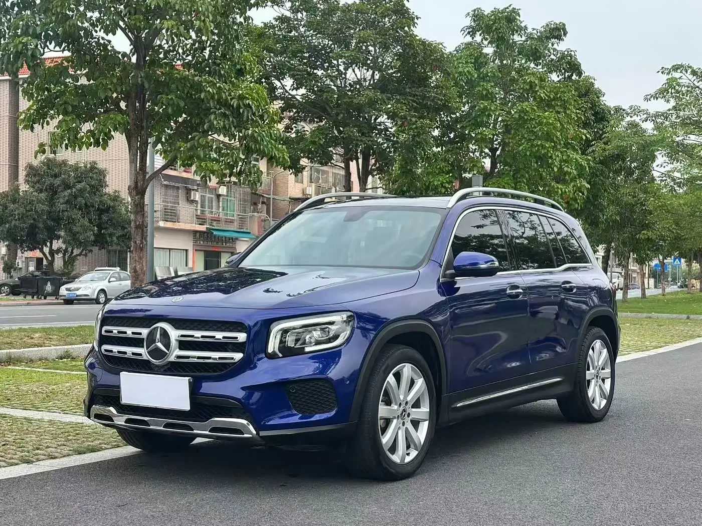 Mercedes-Benz GLB 2020 — Фото 1/20