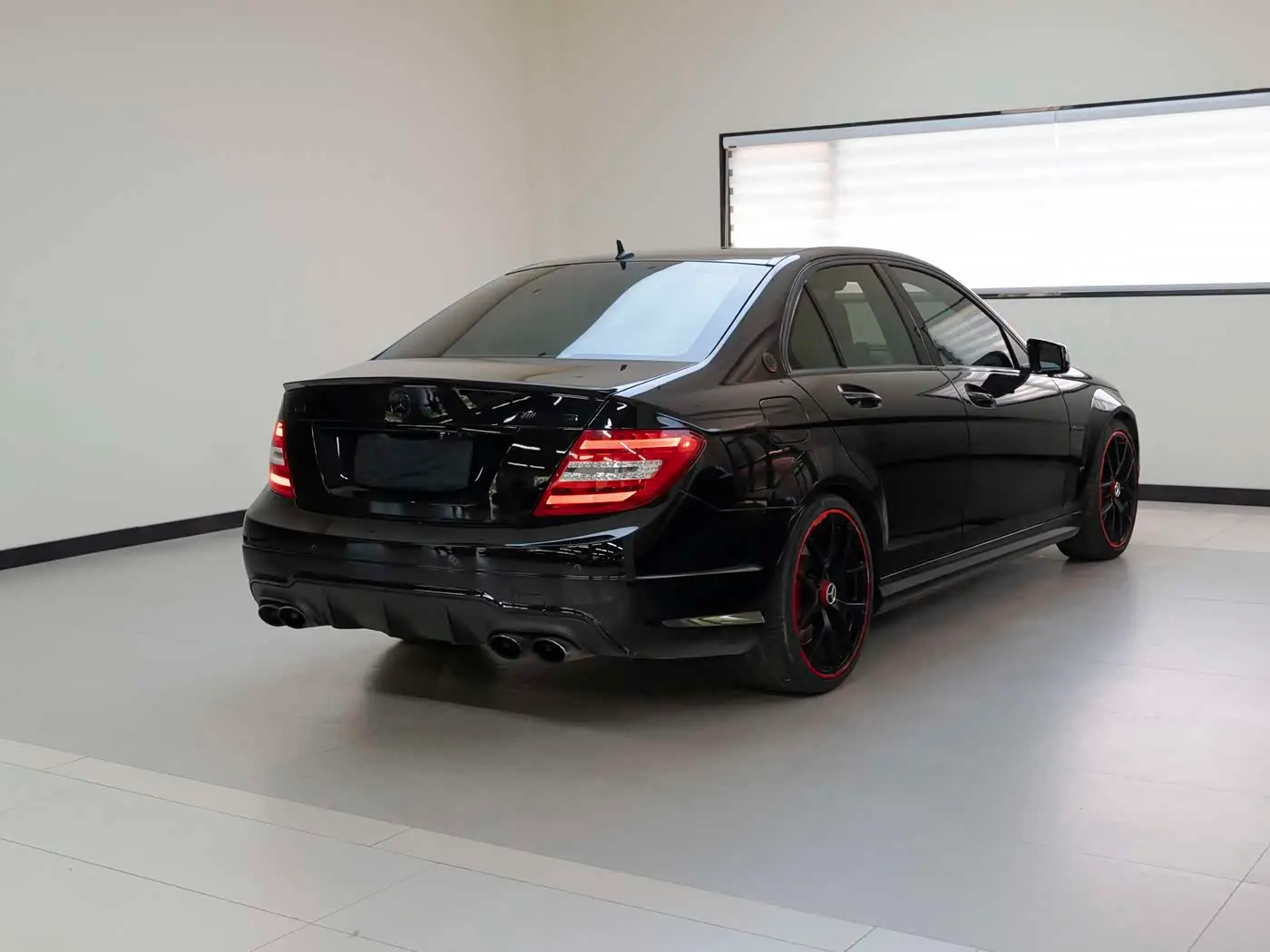 Mercedes-Benz C-Class AMG 2014 — Фото 4/17
