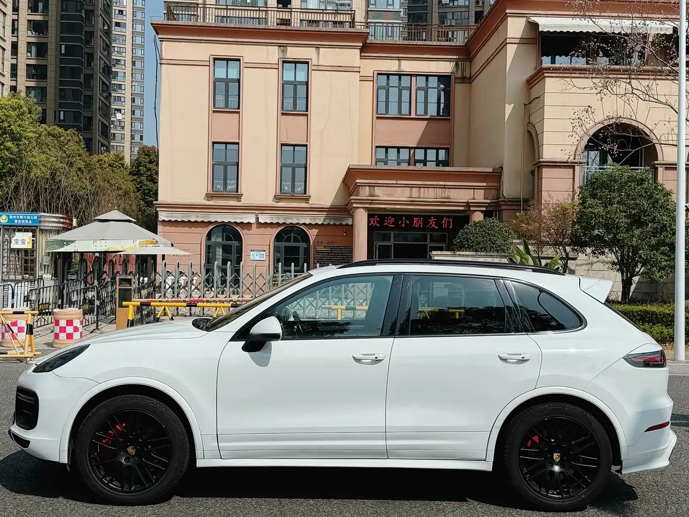 Porsche Cayenne 2016 — Şəkil 4/18