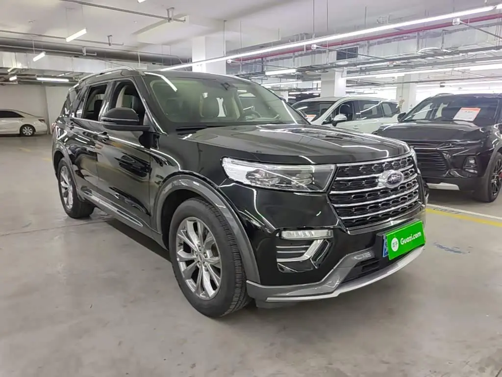 Ford Explorer 2021 — Фото 4/20
