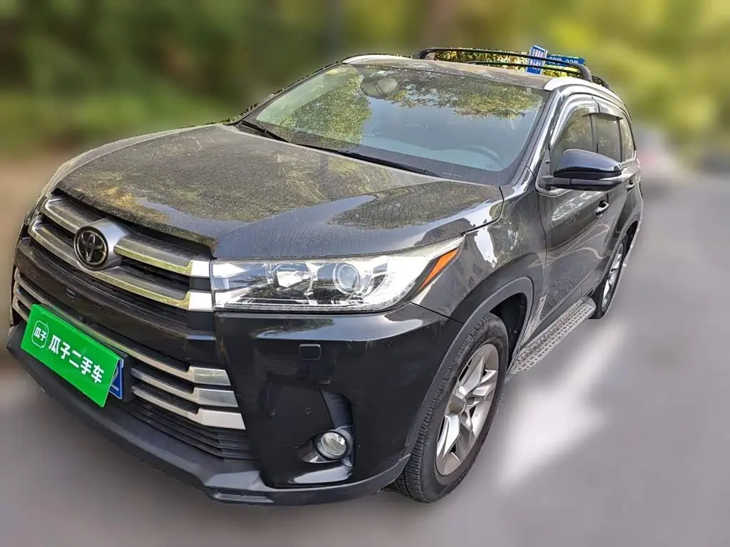 Toyota Highlander 2018 — Photo 1/20