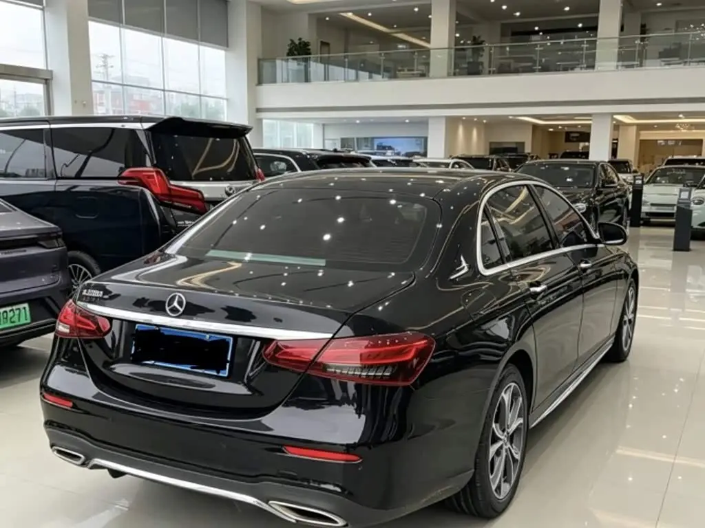 Mercedes-Benz E-Class 2021 — Şəkil 5/6