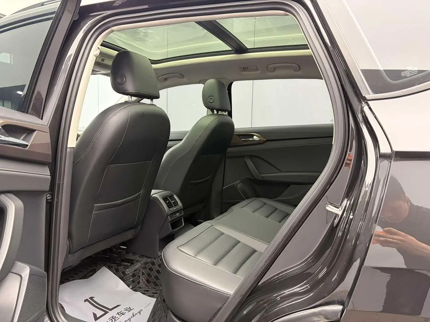 Volkswagen Tharu 2023 — Photo 8/20
