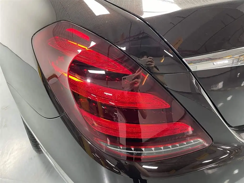 Mercedes-Benz S-Class 2019 — Photo 18/20