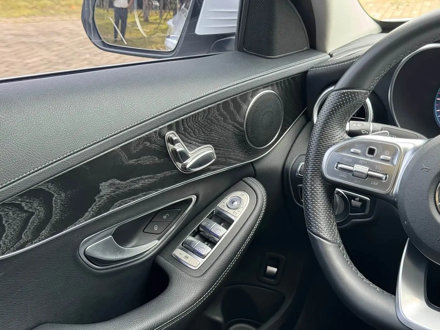 Mercedes-Benz C-Class 2021 — Photo 17/20