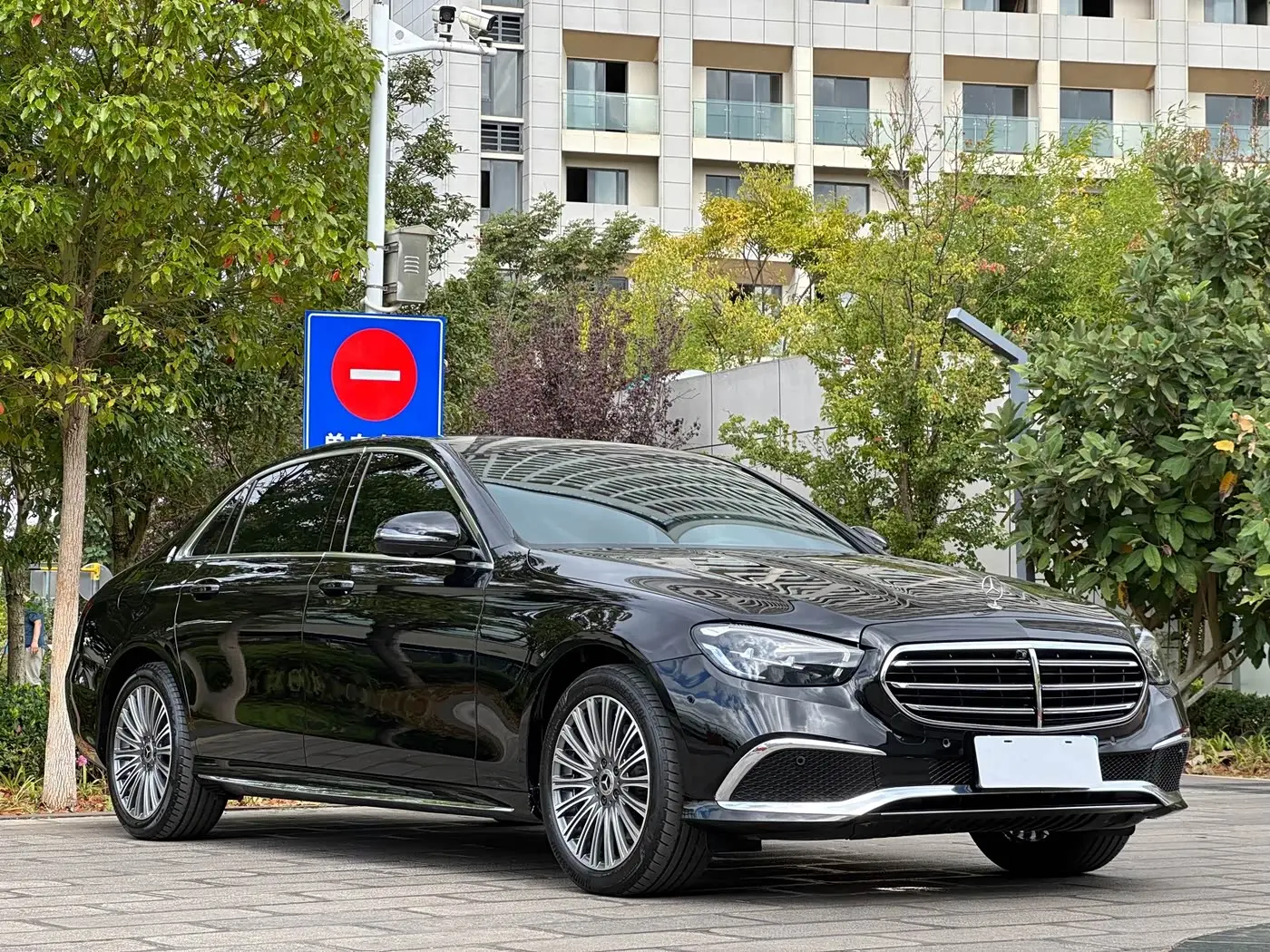 Mercedes-Benz E-Class 2022 — Şəkil 3/20