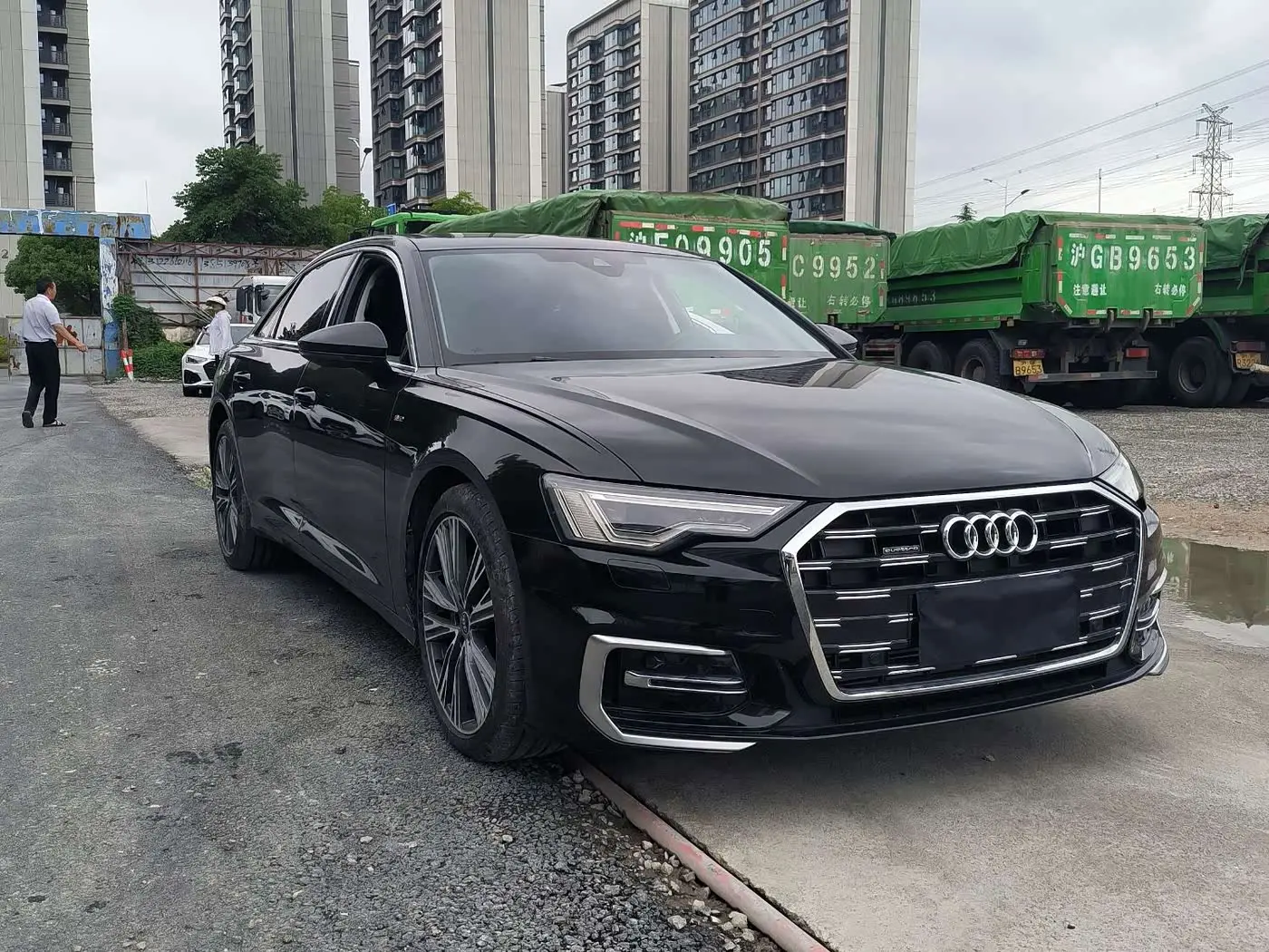 Audi A6L 2025 — Фото 3/9
