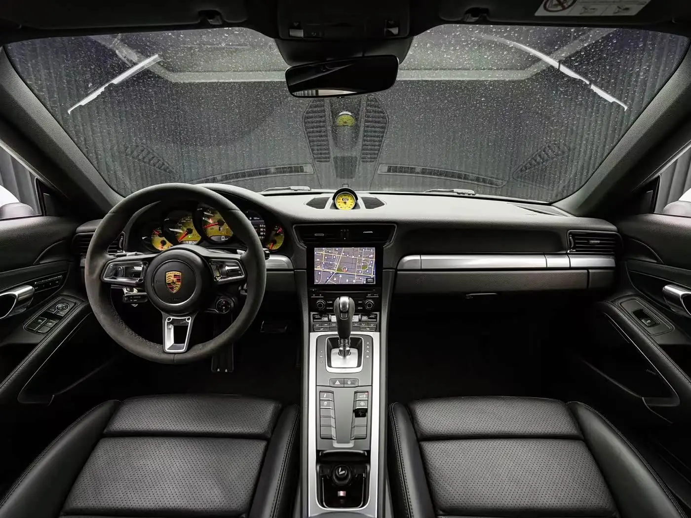 Porsche 911 2018 — Şəkil 5/9