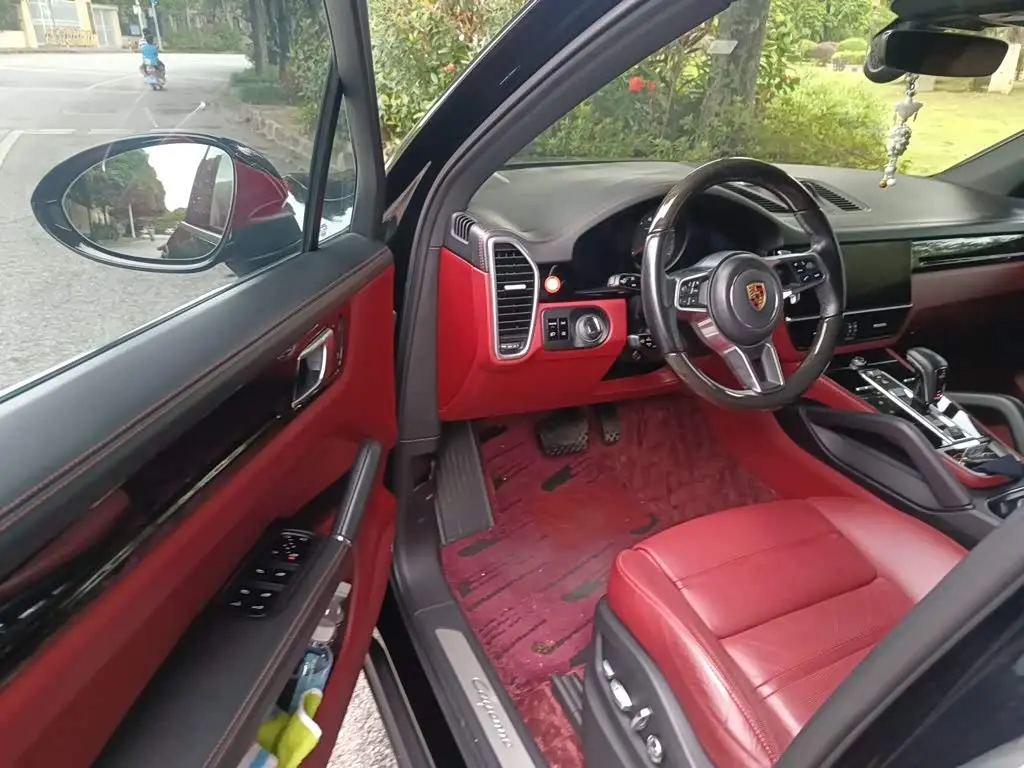 Porsche Cayenne 2020 — Şəkil 17/20