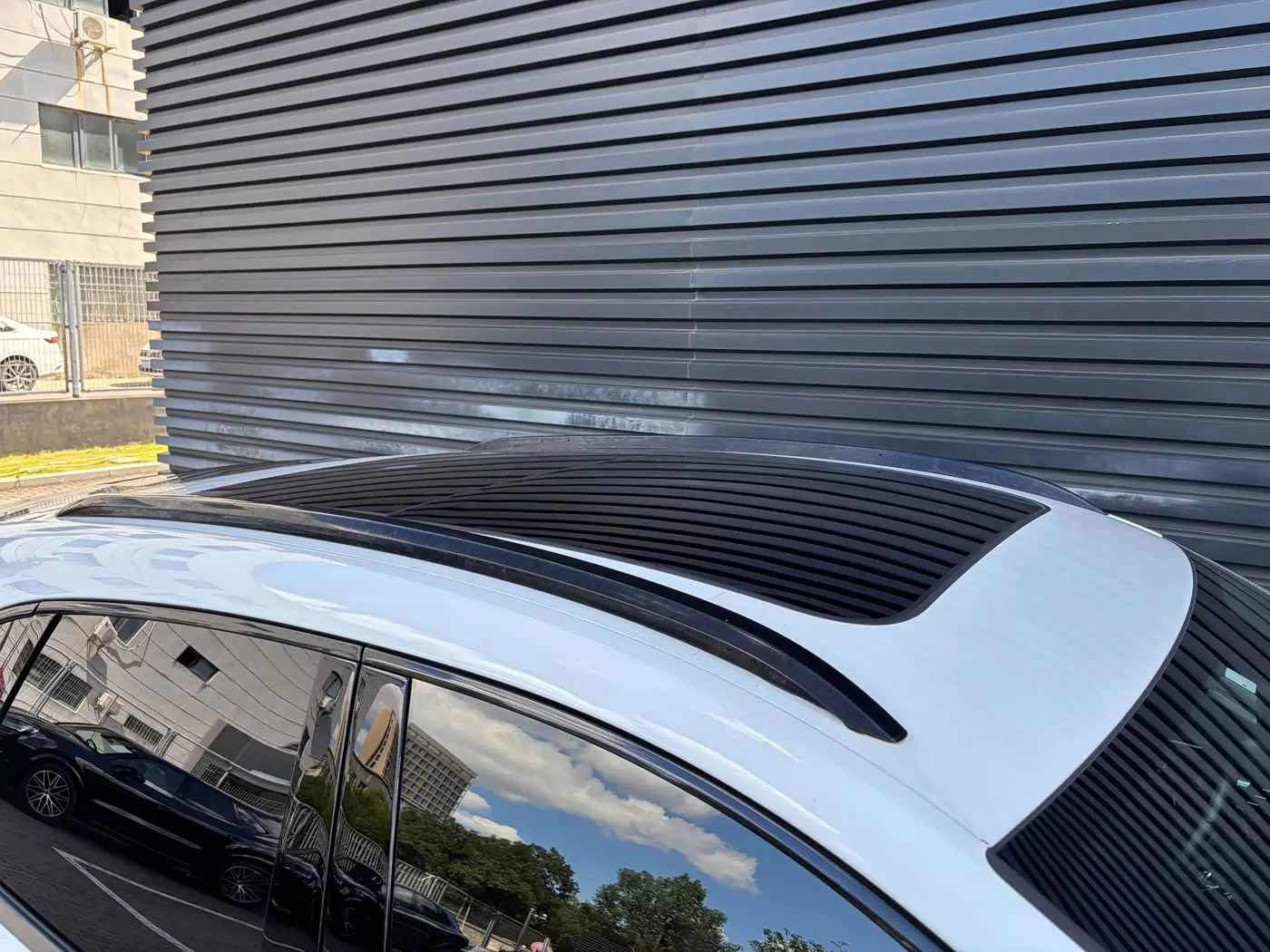 Porsche Macan 2022 — Photo 9/20