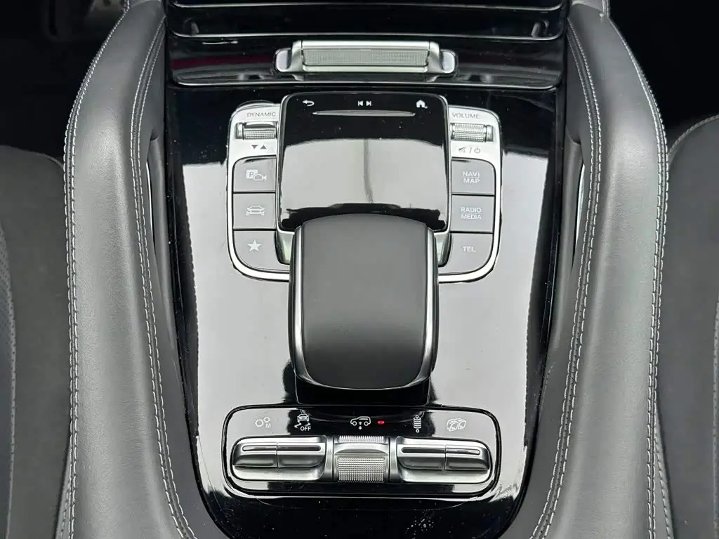 Mercedes-Benz GLE AMG 2022 — Фото 18/20