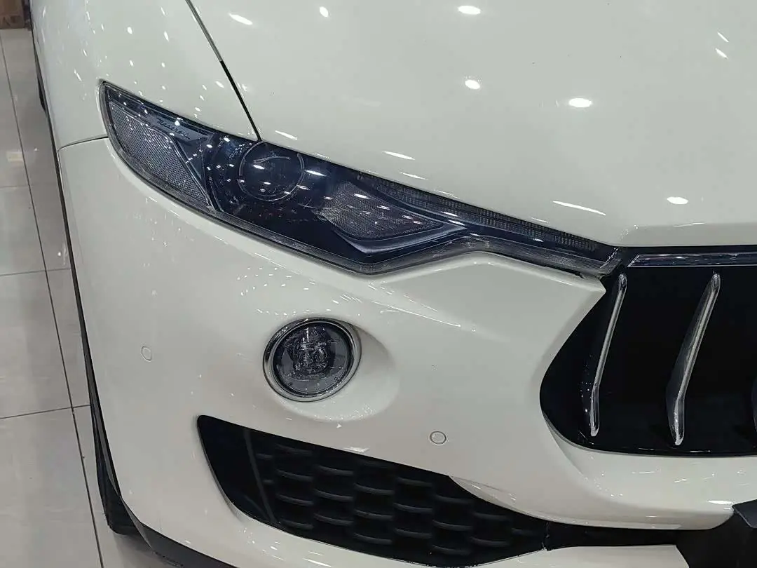 Maserati Levante 2019 — Şəkil 11/20