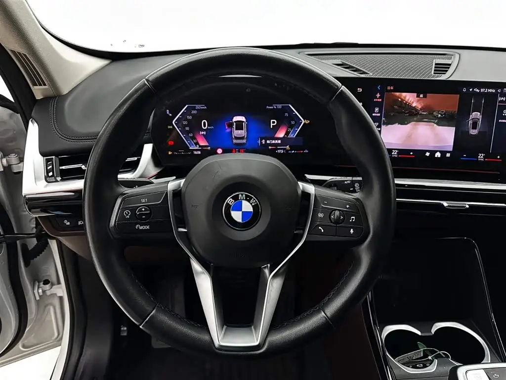 BMW X1 2023 — Şəkil 16/20