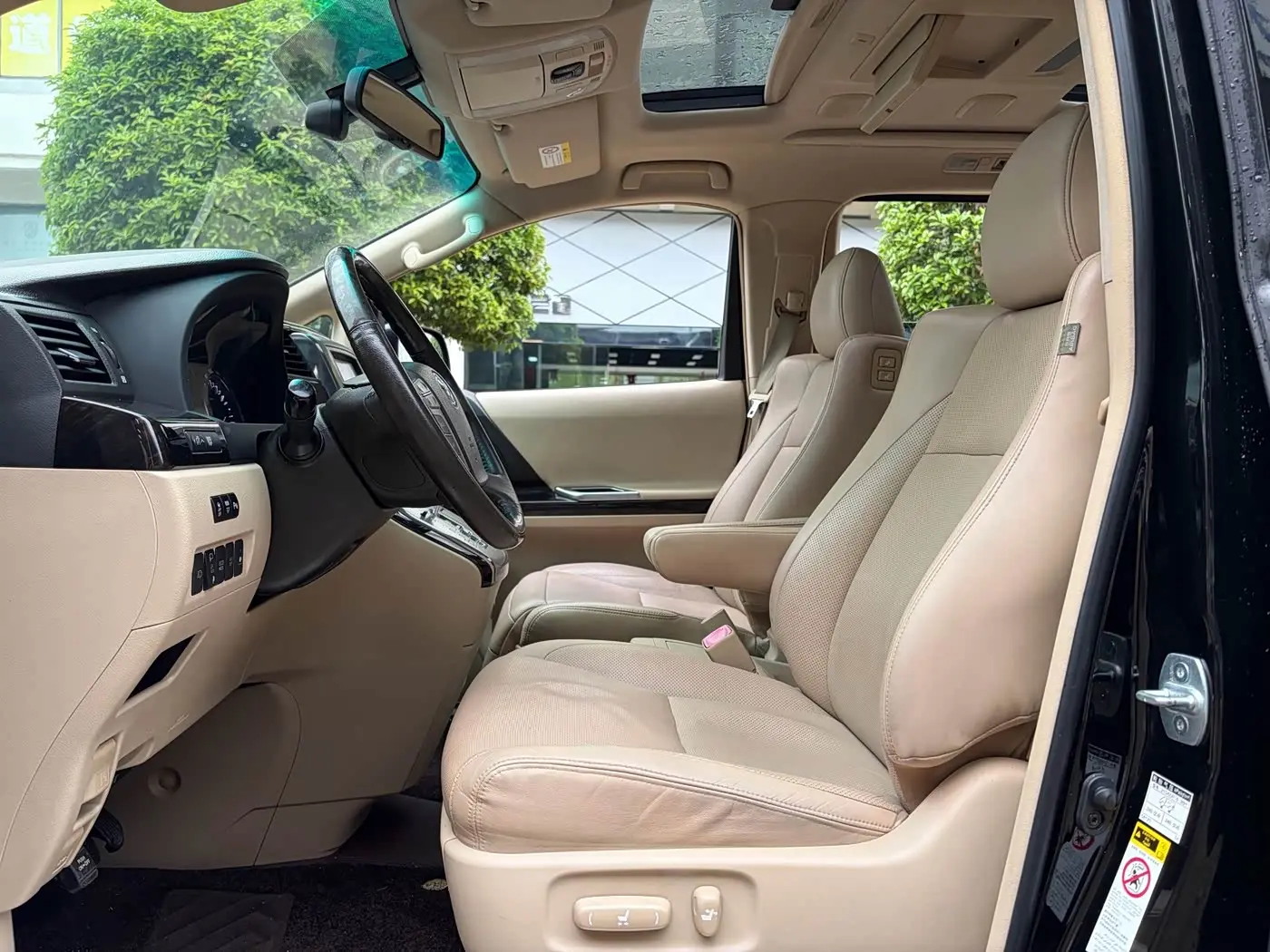 Toyota Alphard 2013 — Şəkil 4/19