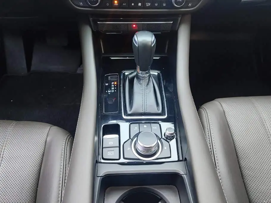 Mazda Atenza 2021 — Photo 16/16