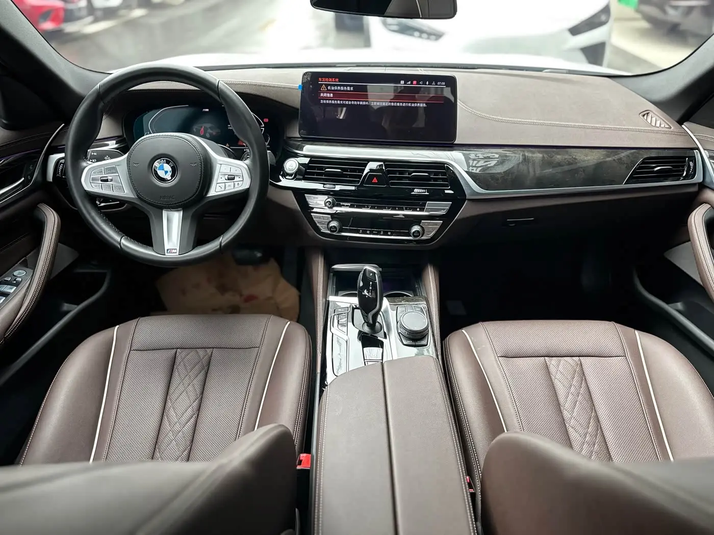 BMW 5 Series 2023 — Şəkil 4/13