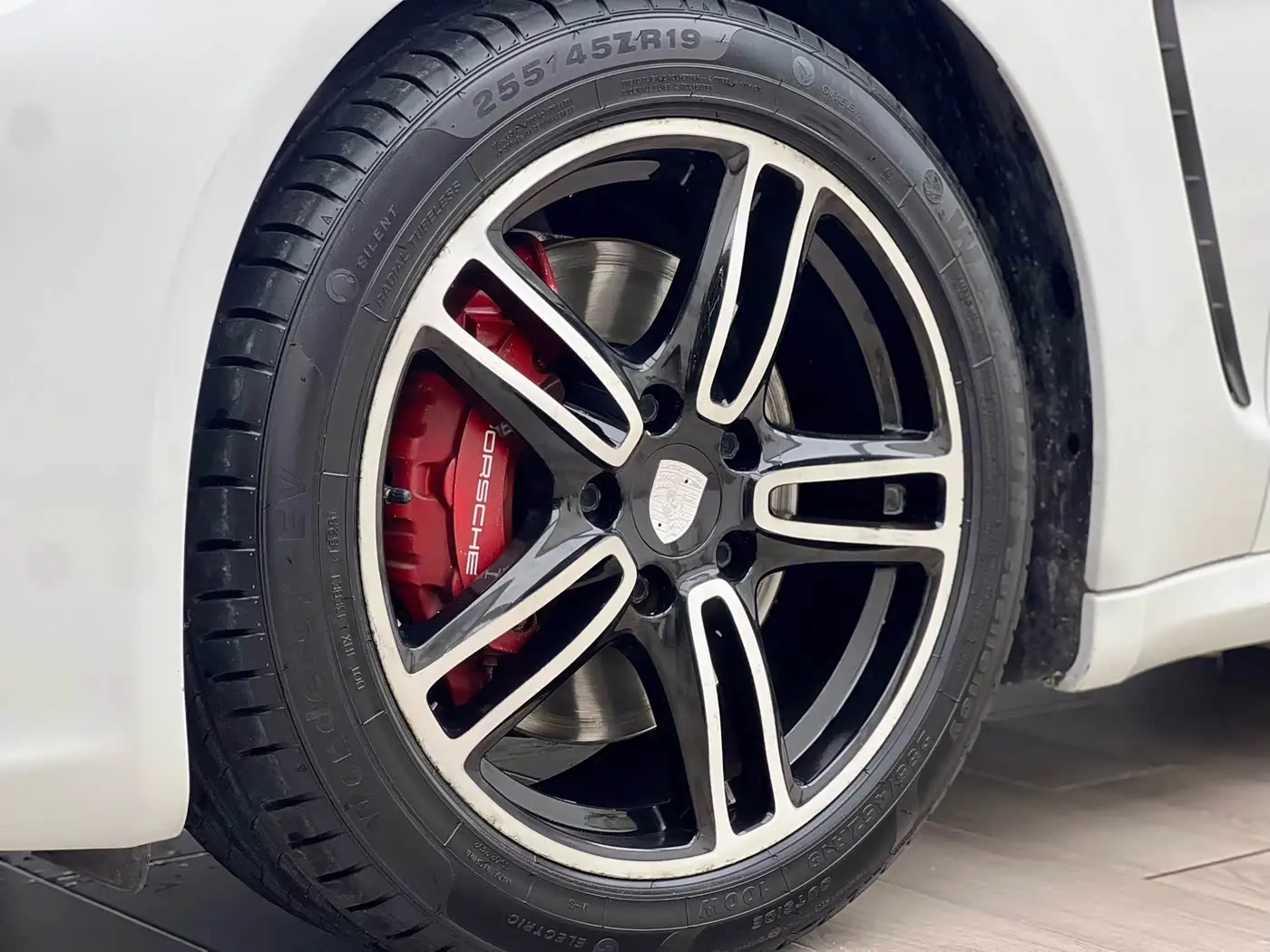 Porsche Panamera 2015 — Photo 6/20