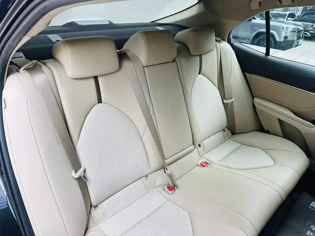 Toyota Camry 2022 — Şəkil 7/20