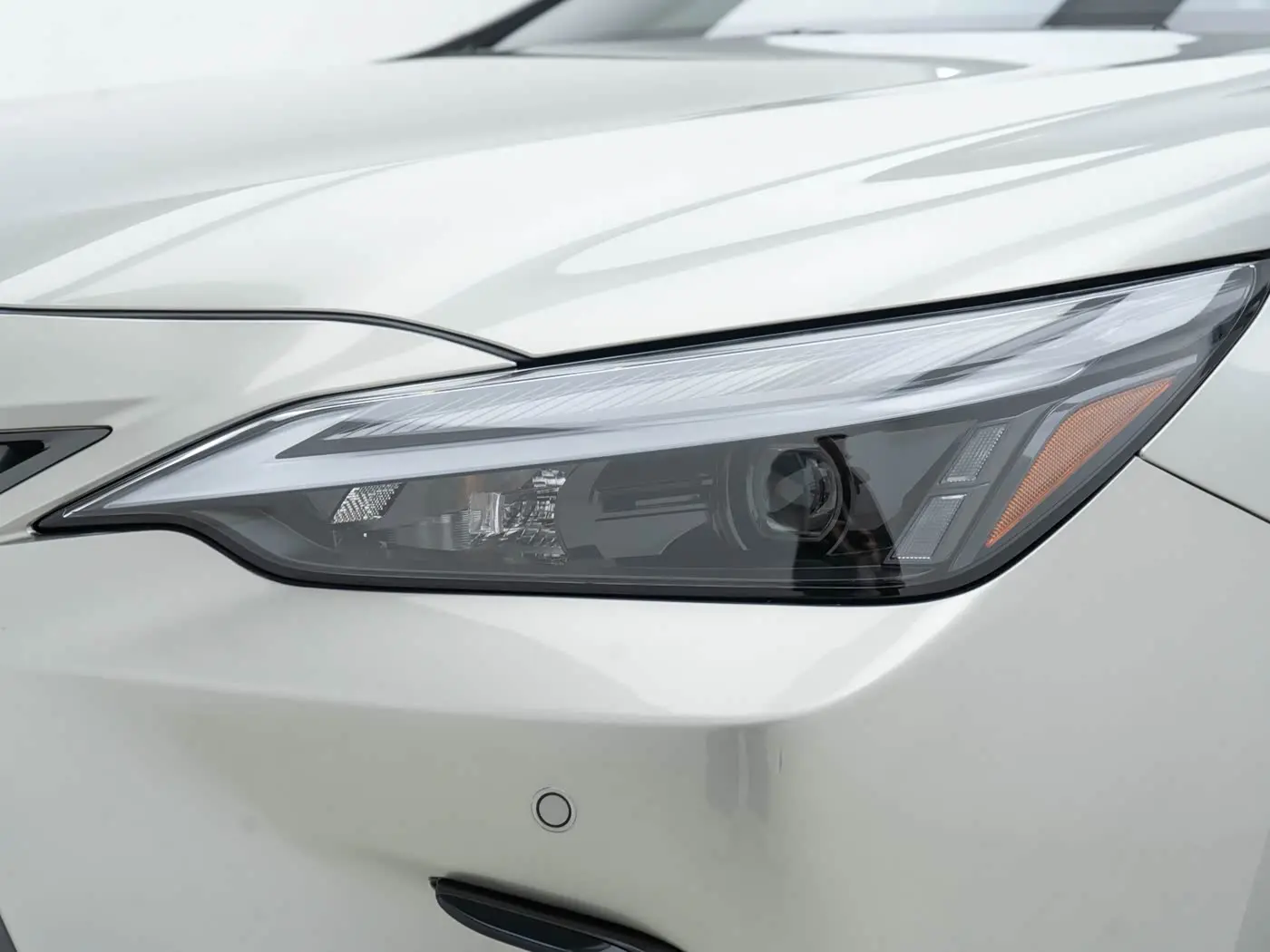 Lexus NX 2022 — Фото 16/20