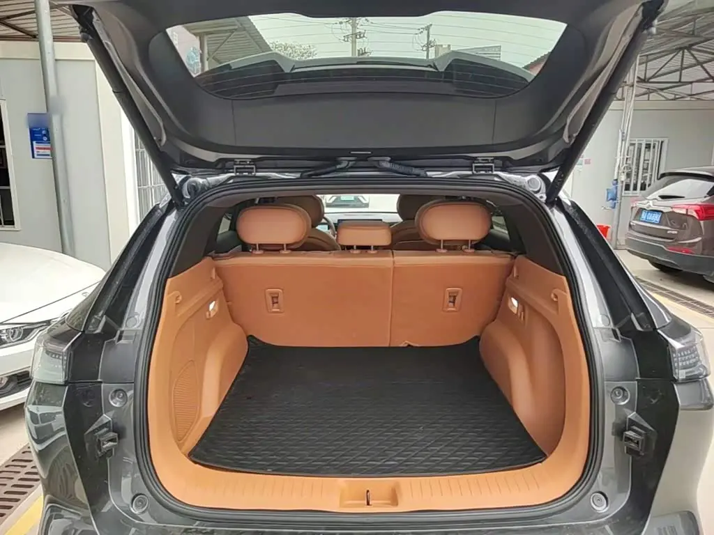 Dongfeng Aeolus L8 2025 — Фото 19/20