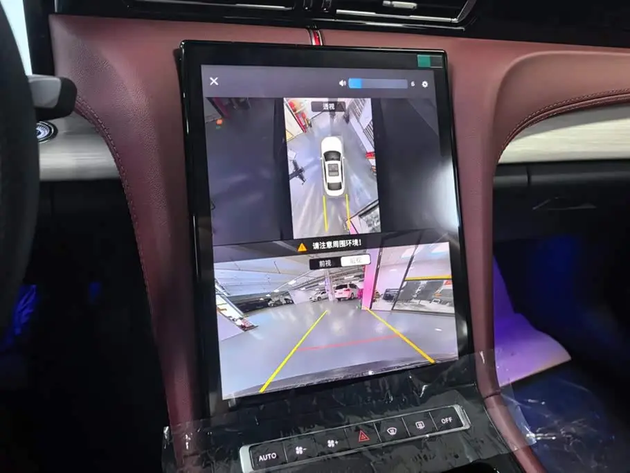 Hongqi H5 PHEV 2026 — Photo 13/16
