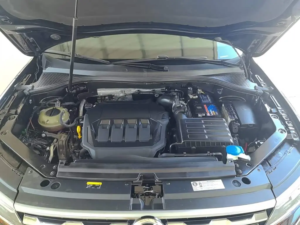 Volkswagen Tiguan L 2021 — Şəkil 20/20
