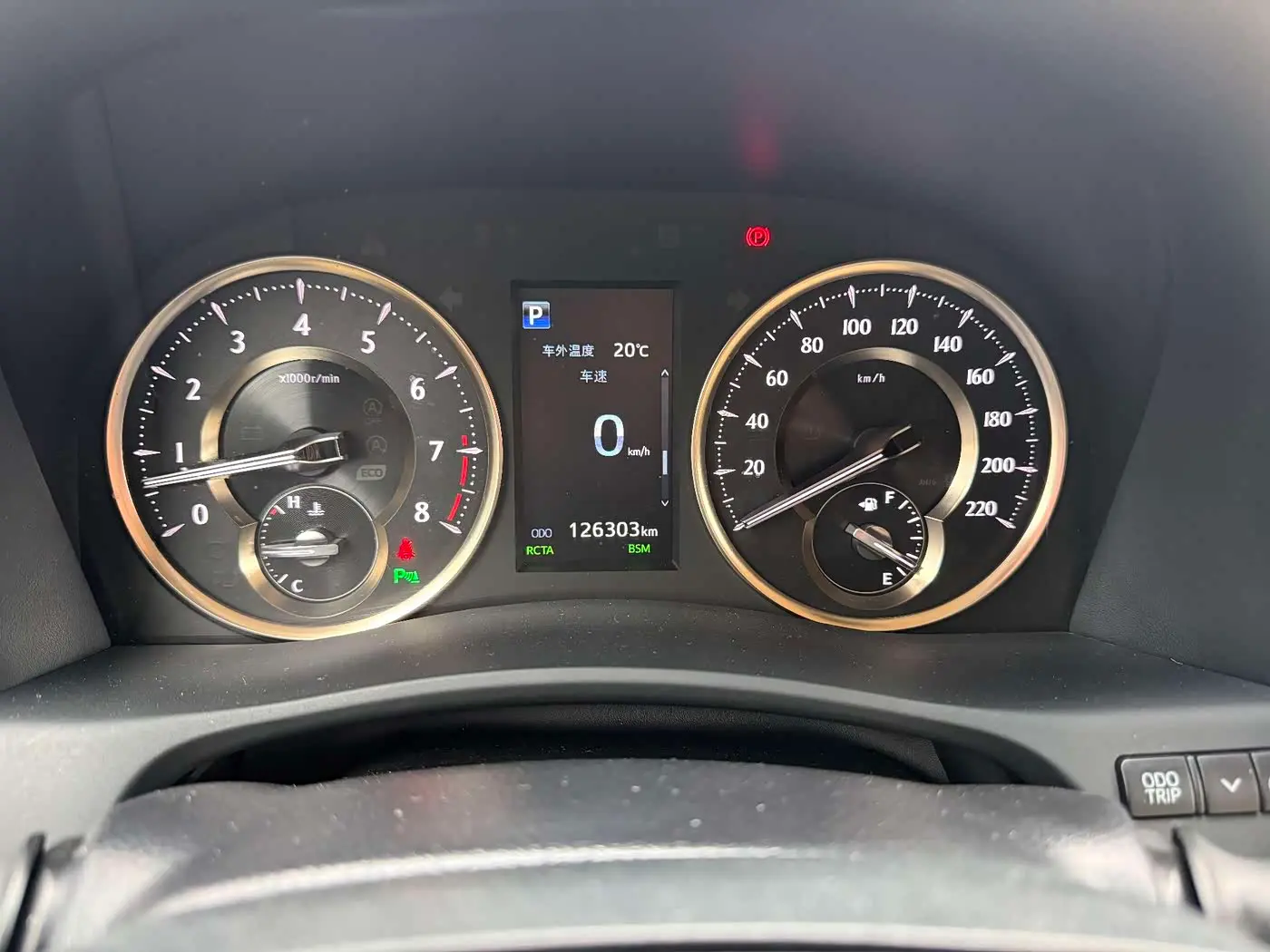 Toyota Alphard 2019 — Şəkil 16/16