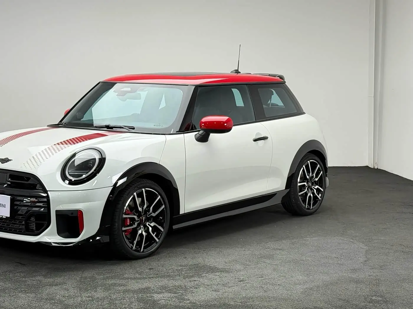MINI JCW 2025 — Şəkil 6/17